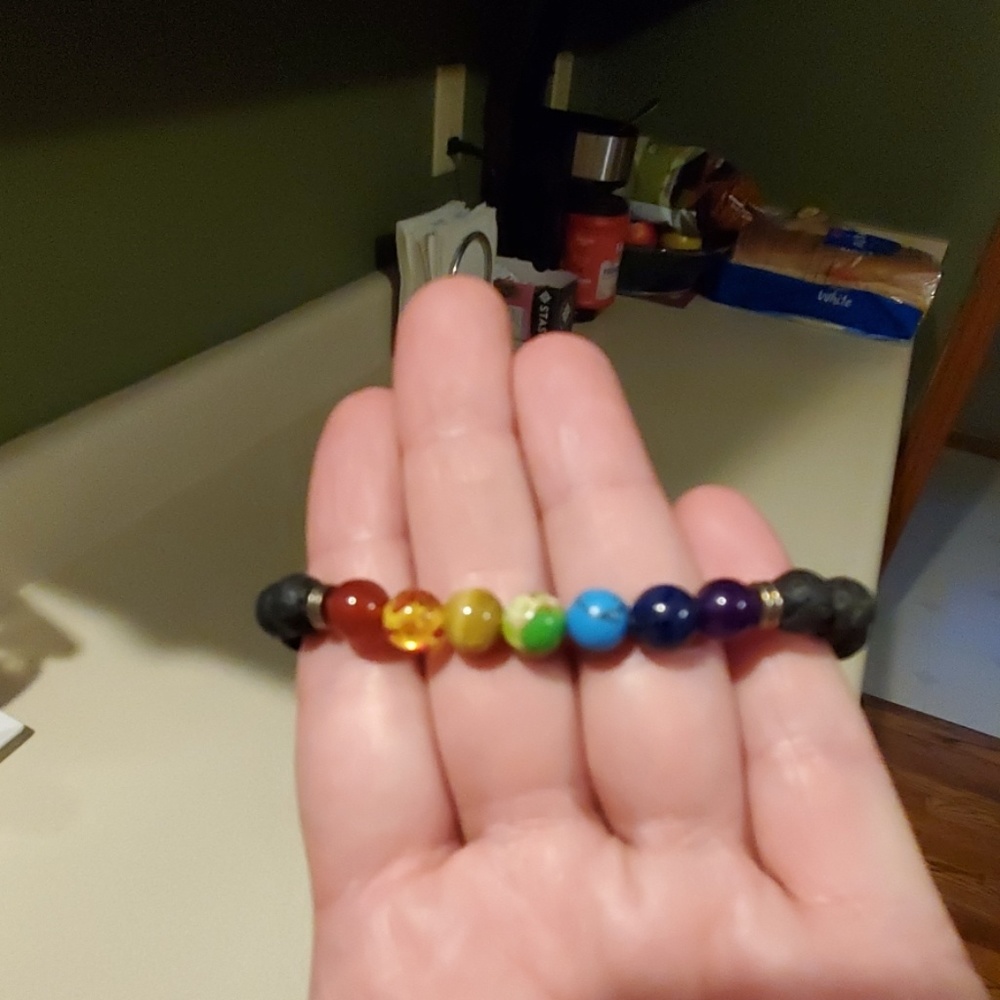 *New* Lava stone/shakra bracelet on stretchy cord - Picture 4 of 5